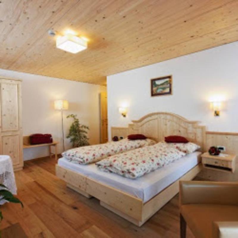 סן ויג'יליו די מרבה Hotel Monte Paraccia מראה חיצוני תמונה