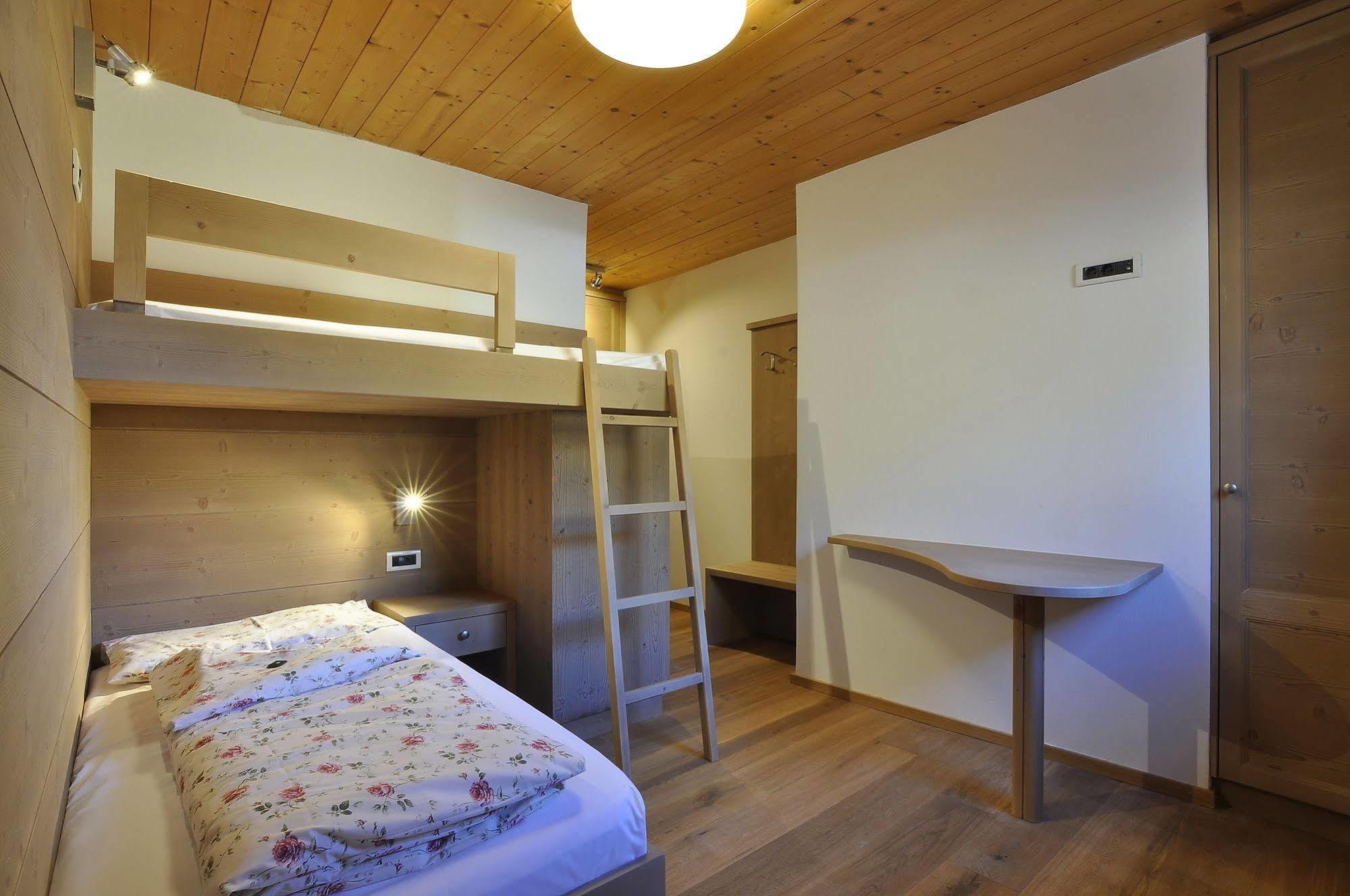 סן ויג'יליו די מרבה Hotel Monte Paraccia מראה חיצוני תמונה